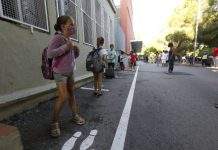 Consulta los colegios con grupos confinados por el covid en Sant Boi