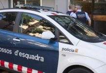 Detienen a un falso mecánico de Sant Boi por intentar estafar a una pareja de ancianos