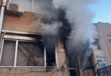 Incendio en Sant Boi: Los bomberos controlan las llamas y evacuan a residentes