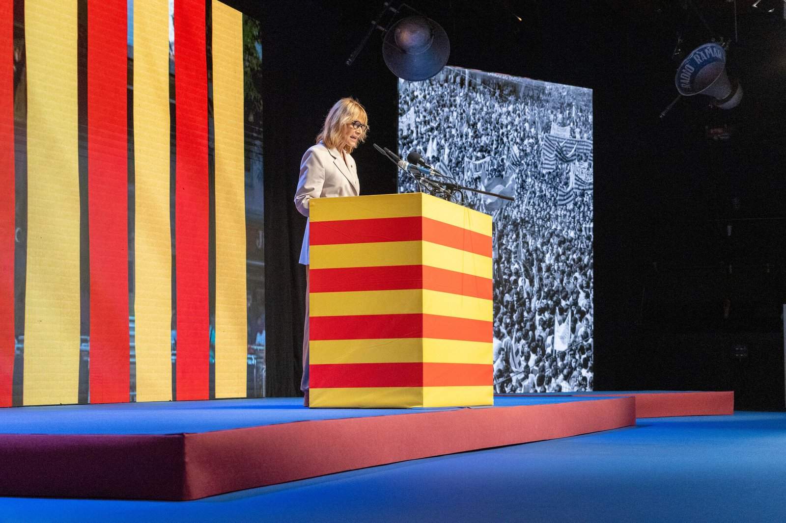 La alcaldesa ha reivindicado el espíritu unitario de la Diada del 76